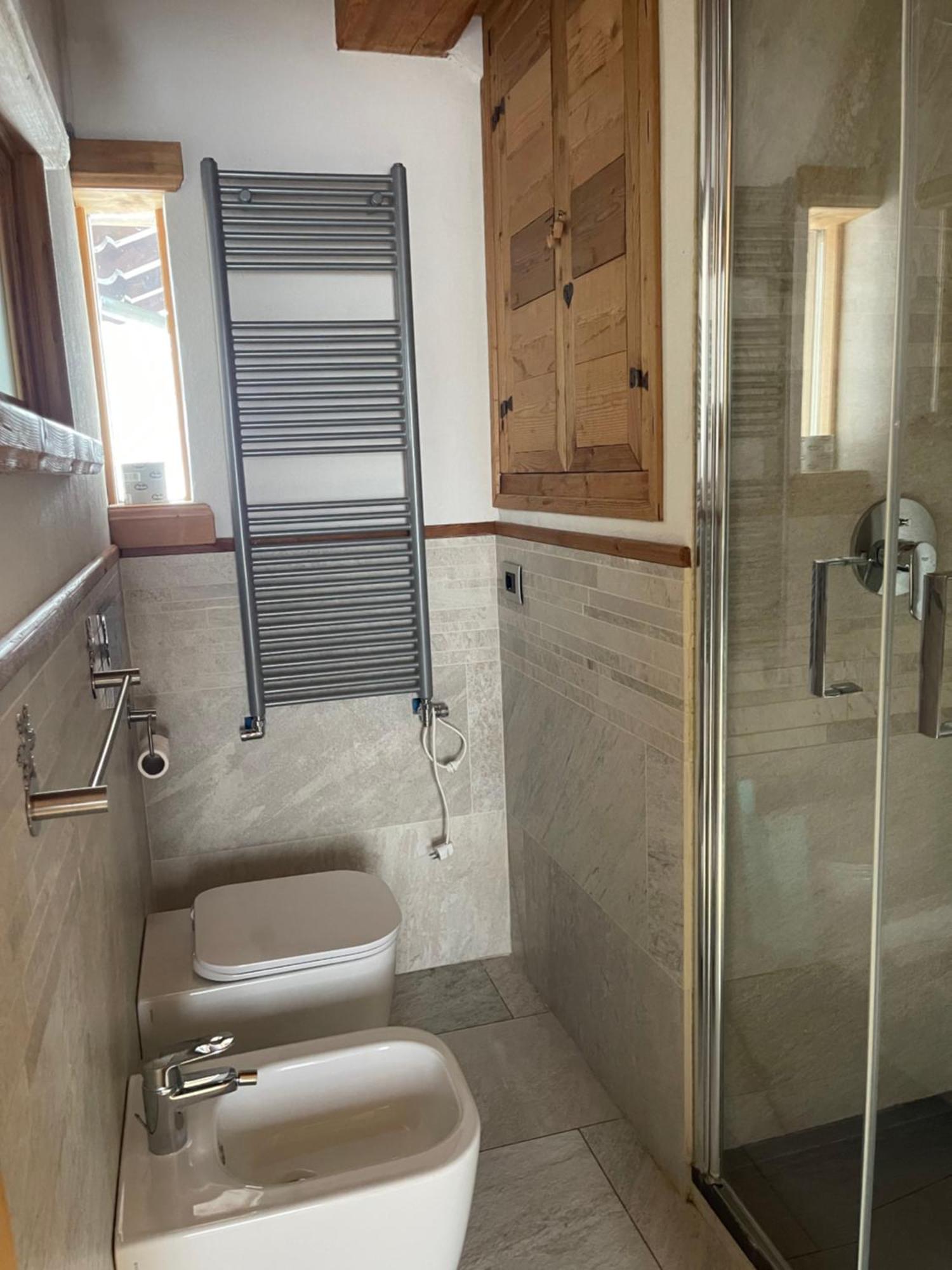 Bed and Breakfast Lthorses & Dreams La Thuile Esterno foto