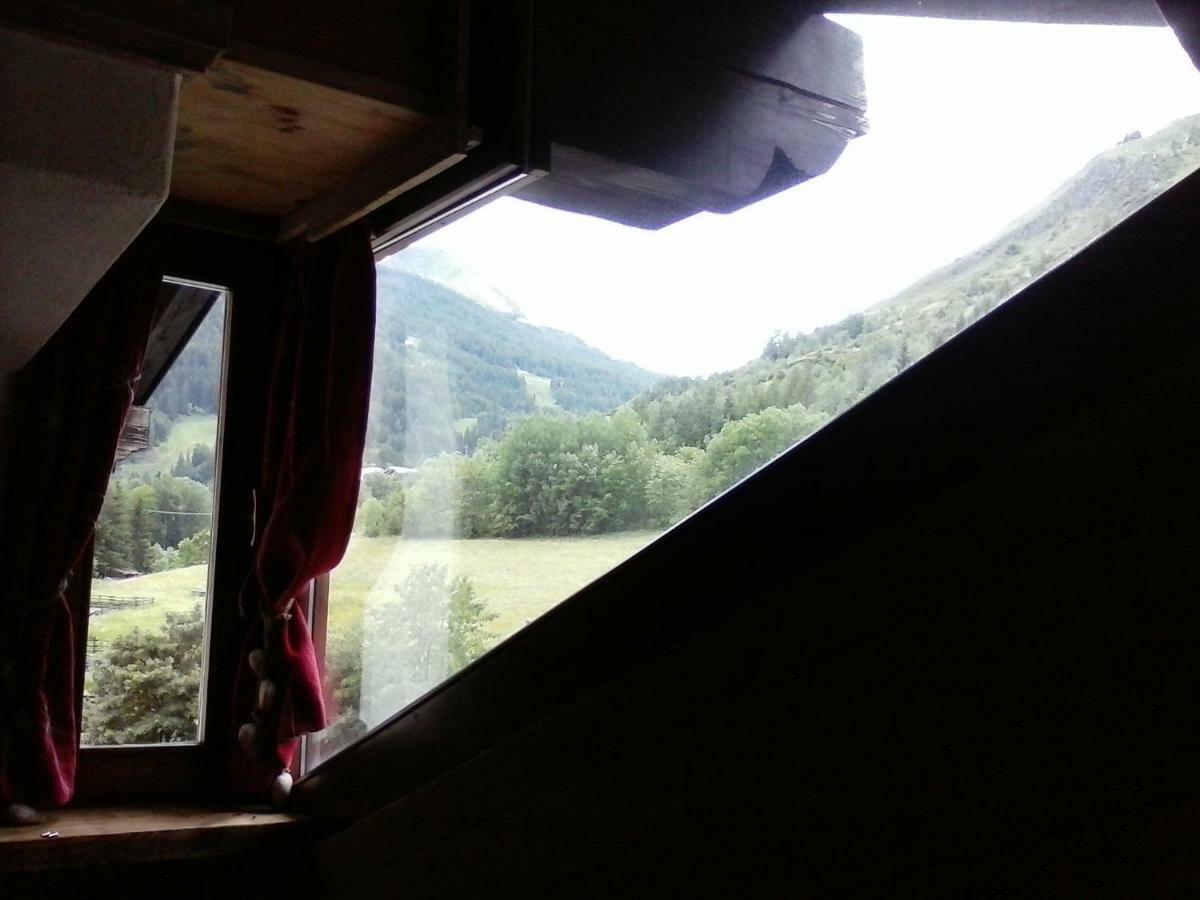 Bed and Breakfast Lthorses & Dreams La Thuile Esterno foto