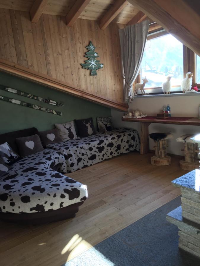 Bed and Breakfast Lthorses & Dreams La Thuile Esterno foto